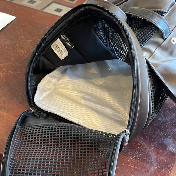 Samsonite Petite Pet Carrier - Bronze. Airline approved - Picture 5 of 8